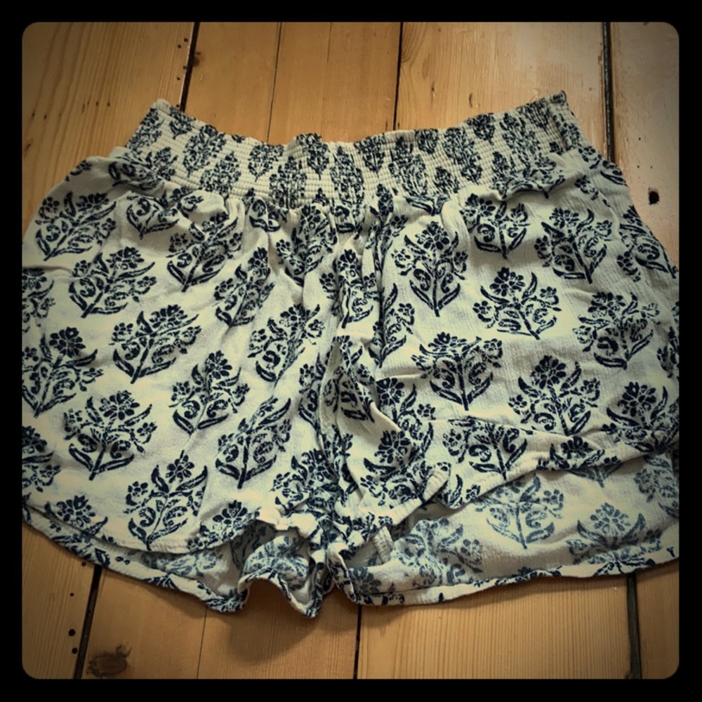 women’s shorts